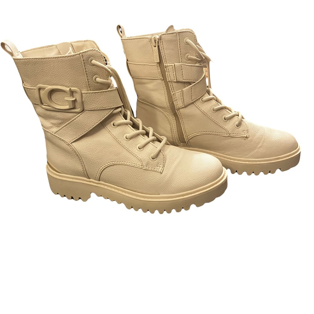 Guess boots